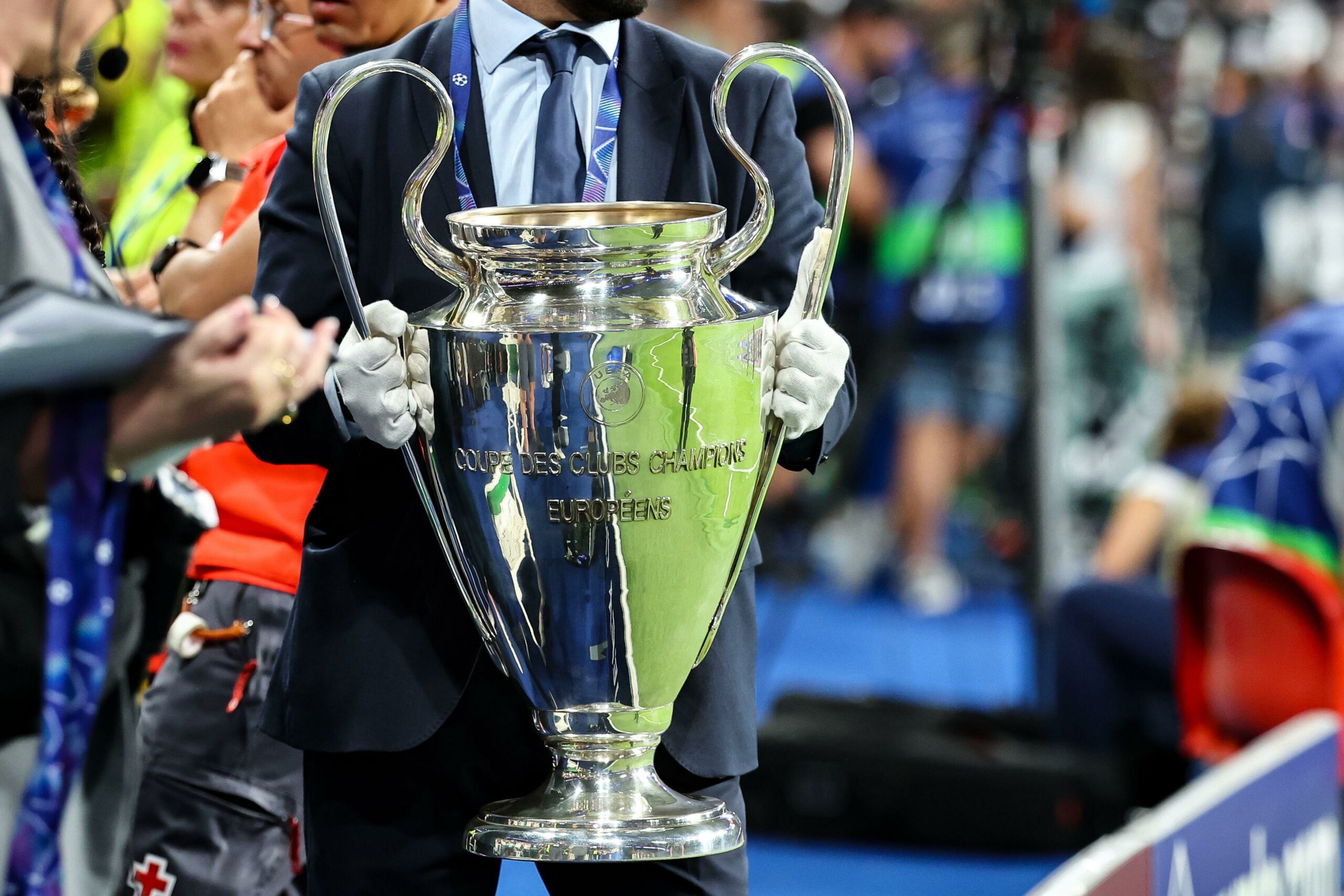 Hoeveel verdienen de teams in de nieuwe versie van de Champions League?